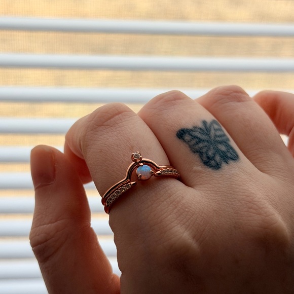 Bomb Party size 9 - Picture 2 of 3